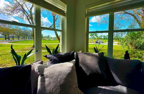 Port Saint Lucie Apartamento | 5 Room at PgaVillageResort by AmericanVacationliving