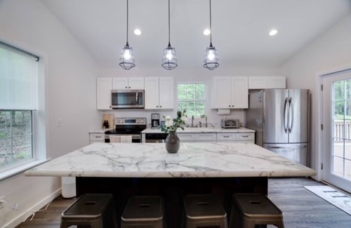 Tafton Casa | 5 Rooms 3 Bath-Lake Wallenpaupack Retreat Space Avail for Boat or PWC w/Trailer!