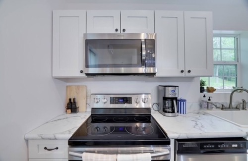 Tafton Casa | 5 Rooms 3 Bath-Lake Wallenpaupack Retreat Space Avail for Boat or PWC w/Trailer!