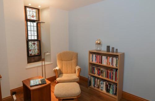 Moffat Apartamento | 5 St Mary's Church