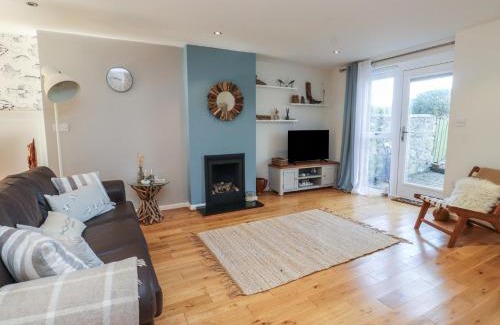 Newborough Casa | 5 Stad Clynnog
