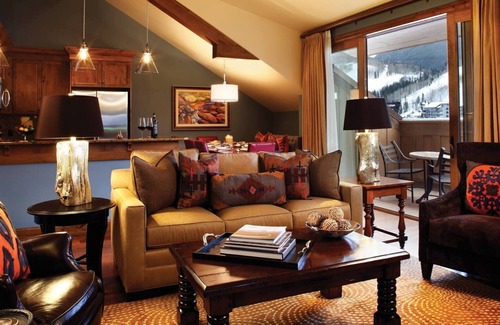 Vail Complejo | 5 estrellas, 2br + den Luxury Residence en el Sebastian en el centro de Vail Village