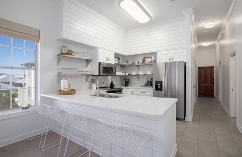 Seacrest Beach Condominio | 5 star 3BR/2BA on 30A between Rosemary & Alys Beach - Heated Pool