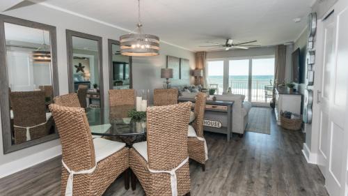 Gulf Lagoon Beach Apartamento | 5-STAR BEACHFRONT D505 - Total Remodel - Nov & Dec Snowbirds Welcome!