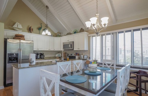 Sealoft Villas Casa | 5-Star Cottage w / Golf Views! Cerca de playa, piscina Barrio! Servicios Tarjetas!