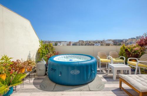 Msida Apartamento | 5 Star Delux Sky-Sea Marina Penthouse - Stunning SeaViews and Prime Location