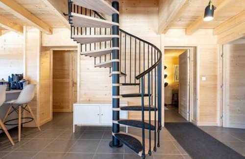 Notre-Dame-de-Bellecombe Chalet De Esquí | Chalet de 5 estrellas con sauna y balneoterapia.