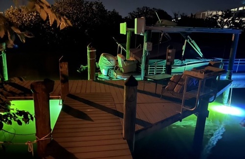 South Sarasota Cabaña | 5 star Guest House heated pool on the water!