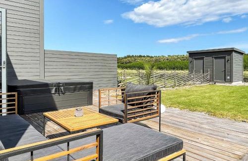 Morbylanga Casa | 5 star holiday home in MÖRBYLÅNGA