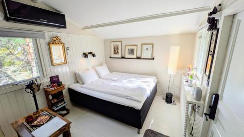 Ingaro Cama Y Desayuno | 5-star homestay B&B for 2 with hot-tub, aircon and bikes