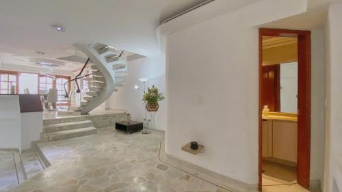Cali Apartamento | 5-star luxury house