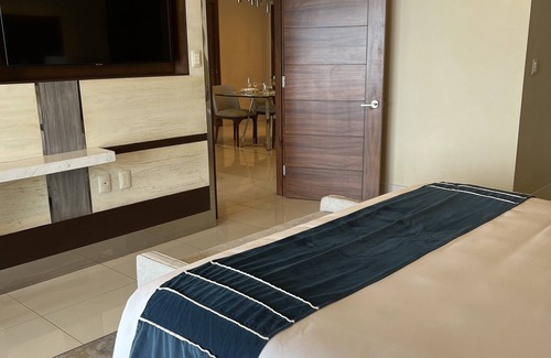 El Rosarito Complejo | 5-star luxury resort in amazing San Jose del Cabo with fitness room, Kids Club