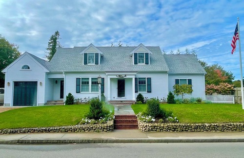 Edgartown Casa | 2014 Contemporary Cape - Paseo corto a Edgartown Village - Ofertas especiales fuera de temporada
