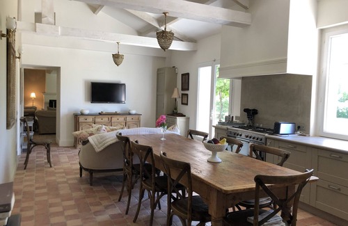 Molleges Villa | 5-star villa, air-conditioned, quiet, view of the Alpilles, heated pool