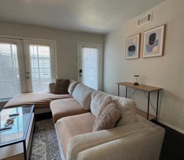 Old East Dallas Apartamento | 5 STATE FAIR l DT Dallas l FIFA READY l Staycation 1Bd1Ba