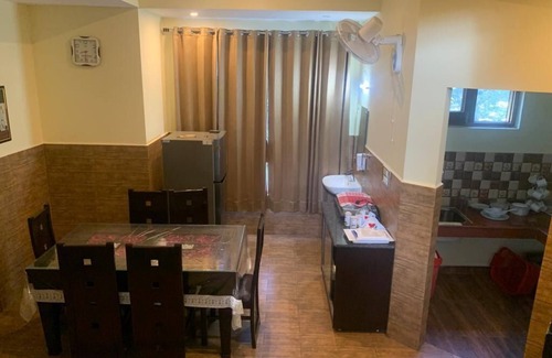 Sidhpur Villa | La estancia-1 suite, 2 habitaciones Dlx Apartamento para 7-8 Pax Con cocina / sala de estar