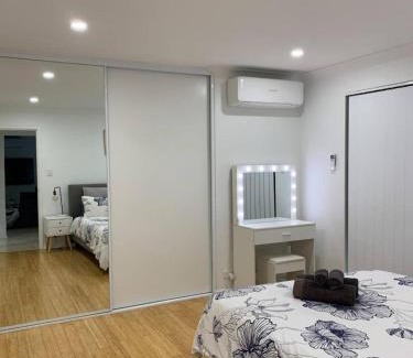 Beechboro Casa | 5 Swan Valley Special 3br 15 Bth