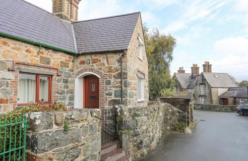 Llandwrog Casa | 5 The Crescent