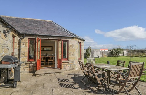 Elgin Cabaña | 5 Williamston Steading