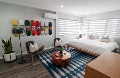 Peninsula Casa | 50 M to Sand LGB 2 King Suites