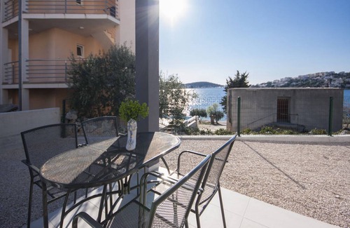 Rogoznica Apartamento | 50 m² Apartamento ∙ 1 habitación ∙ 4 huéspedes