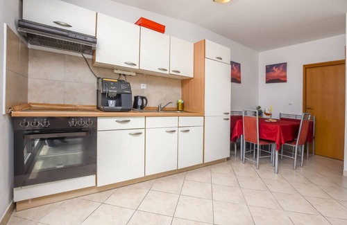 Rogoznica Apartamento | 50 m² Apartamento ∙ 1 habitación ∙ 3 huéspedes
