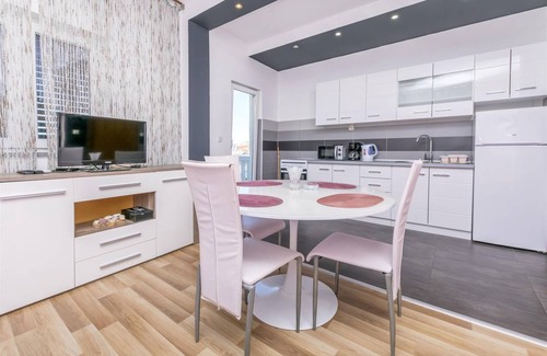 Rogoznica Apartamento | 50 m² Apartamento ∙ 1 habitación ∙ 4 huéspedes
