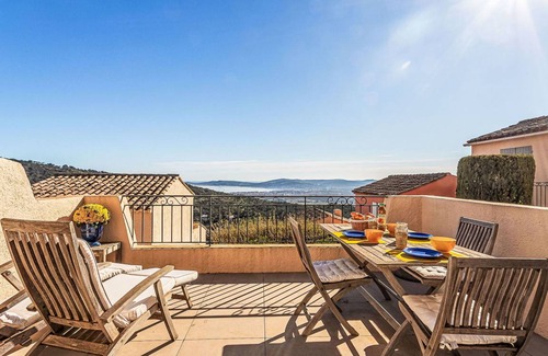 Grimaud Apartamento | 50 m² Apartamento ∙ 2 habitaciones ∙ 4 huéspedes
