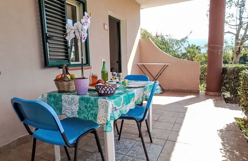 Ricadi Apartamento | 50 m² Apartamento ∙ 2 habitaciones ∙ 6 huéspedes