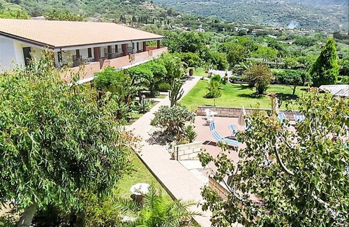 Ricadi Apartamento | 50 m² Apartamento ∙ 2 habitaciones ∙ 6 huéspedes