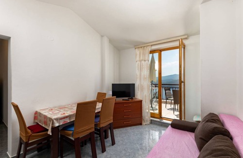 Rabac Apartamento | 50 m² Apartamento ∙ 2 habitaciones ∙ 5 huéspedes