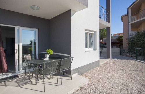 Rogoznica Apartamento | 50 m² Apartamento ∙ 2 habitaciones ∙ 5 huéspedes