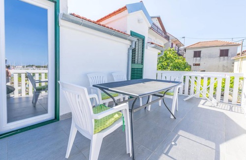 Rogoznica Apartamento | 50 m² Apartamento ∙ 2 habitaciones ∙ 4 huéspedes