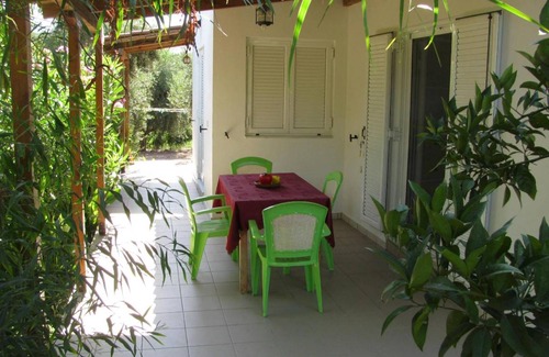Kakovatos Casa | 50 m² Casa ∙ 2 habitaciones ∙ 5 huéspedes