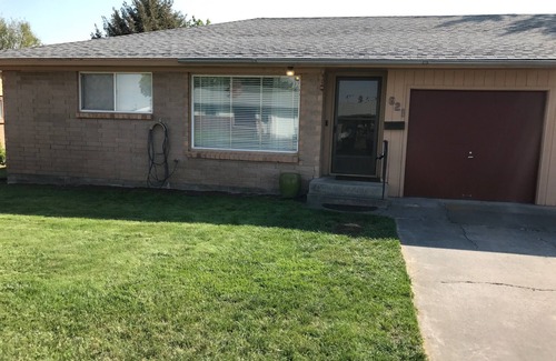 Moses Lake Casa | 50's Duplex Home En Moses Lake Washington Cerca De Centro De La Ciudad & Lago