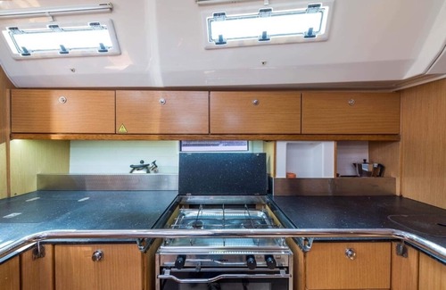 Sami Alquiler De Eote | 50’ sailboat for rent