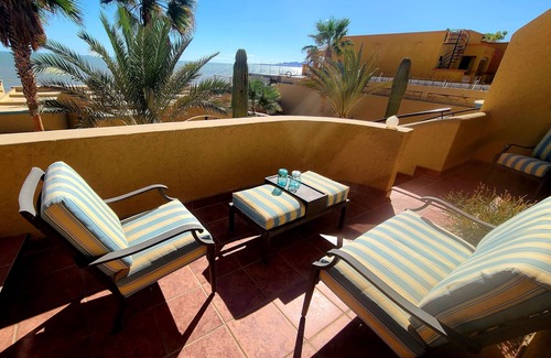 Segunda Sección Casa | Relájate y rejuvenece en esta escapada costera