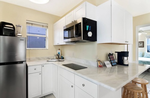 Indian Rocks Beach Cabaña | 50 Steps to Beach, Family Friendly, Heated Pool