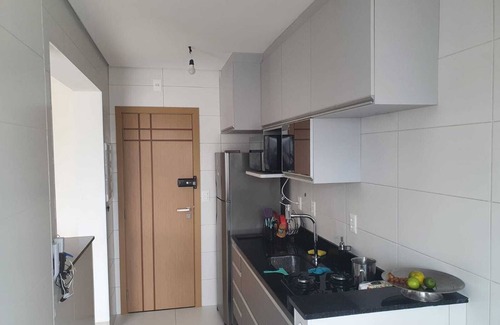 Embare Apartamento | 500 meters from Embaré beach, Santos ( canal 5 )