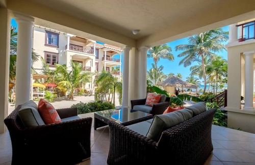 San Pedro Condominio | 502 - Suite del primer piso con vista al mar