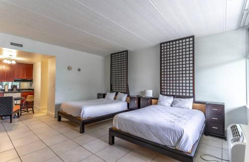 Ruskin Casa | 502 Little Harbor Inn