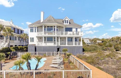 Isle of Palms Casa | 502 Ocean Blvd by AvantStay Beachfront w Pool Ocean Views