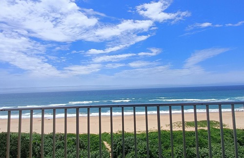 Amanzimtoti Apartamento | 504 Amazibu Holiday , a minute's walk to a beautiful beach
