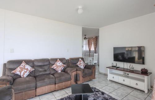 Amanzimtoti Apartamento | 504 Amazibu Holiday Flat- Paradise on the Beach