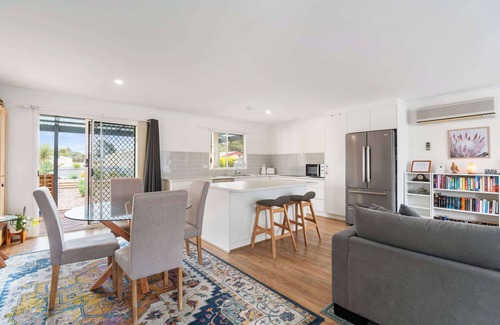 Goolwa Beach Casa | 51 Beach Road - Rosedale Beach House