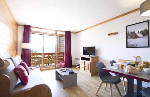 Praz-sur-Arly Apartamento | 51 m² Apartamento ∙ 3 habitaciones ∙ 8 huéspedes