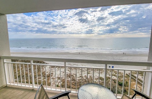 Arcadian Shores Apartamento | 510 South Hampton condo