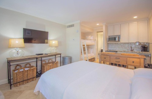 Saint Helena Island Complejo | 511 Sunsuite - Charming Studio, Sleeps 4! Resort Access Included!