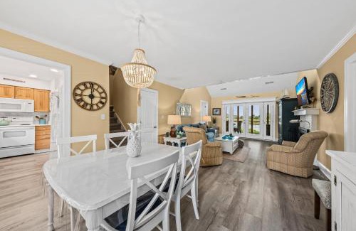 Tarpon Pond Casa | 513 Tarpon Pond Cottage