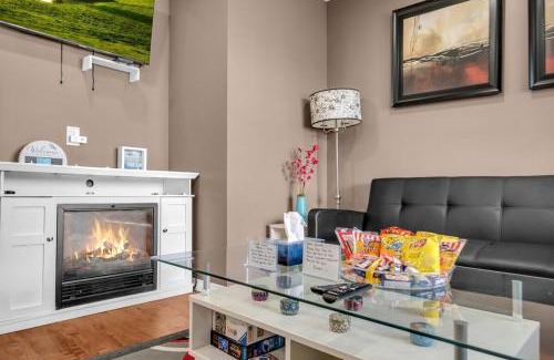 Calgary Apartamento | 52-3 Bed Suite On Lake Central Ac By Airport